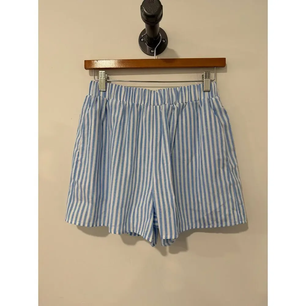 NWT Commense Matching Set Pinstripe Blue & White Crop Button Down & Short Size S
